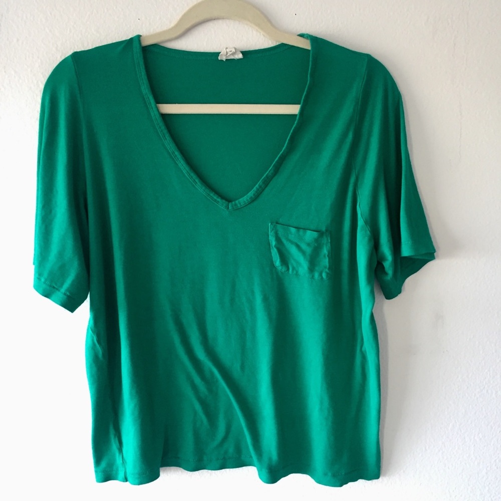Wildfred Green V-Neck (M)